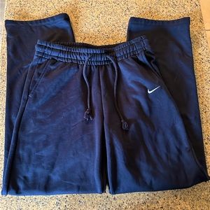 Nike Comfort Wide-Leg Sweatpants